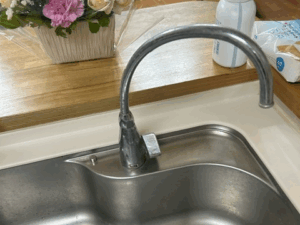 茨城キッチン取付け隊　浄水器の取り外し　施工前